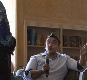 V Chaudhry poses a question to speaker Chandan Reddy / photo by Amiran White, May 2019