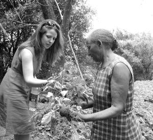 Samantha King (left) with Dominican farmer / photo by Justin King