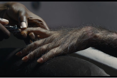 A still image from the film Good Manners (2017)