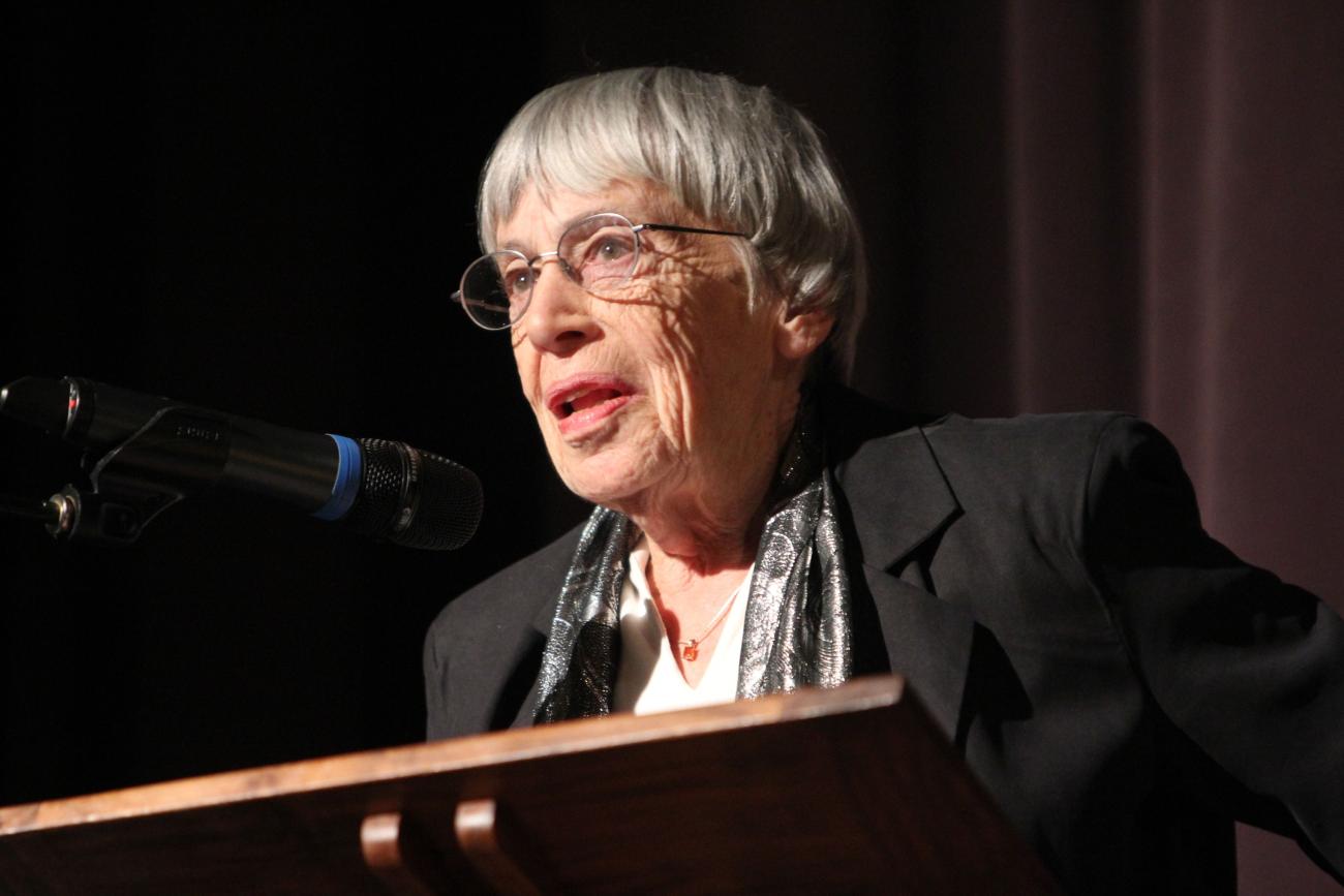 “A Conversation with Ursula K. Le Guin” / photos by Jack Liu