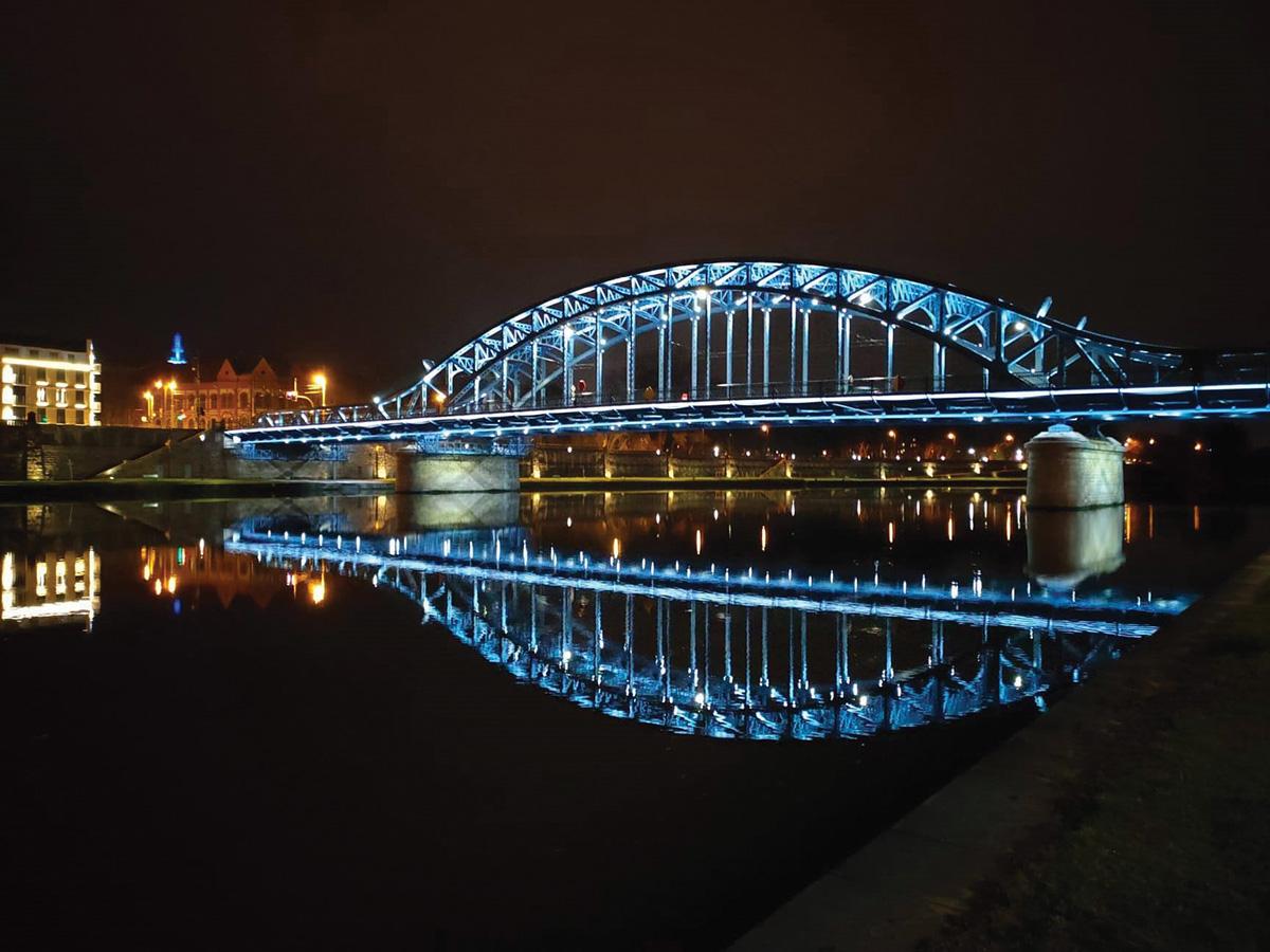 The Vistula River in Cracow, Poland / photo by Jagoda Dulba.