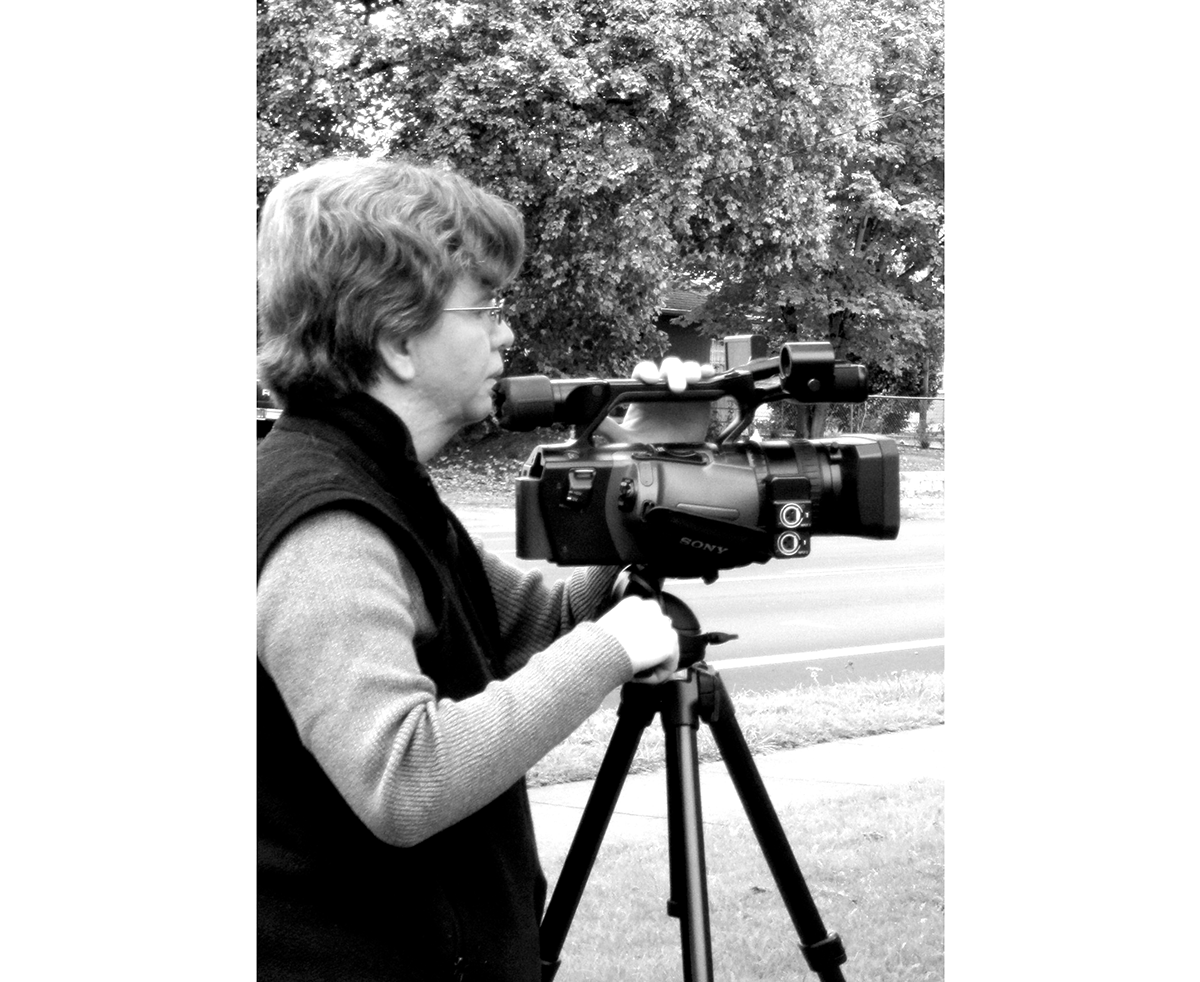 Gabriela Martínez filming 