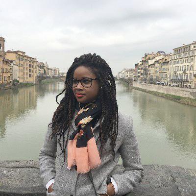 Candace Bond-Theriault 
